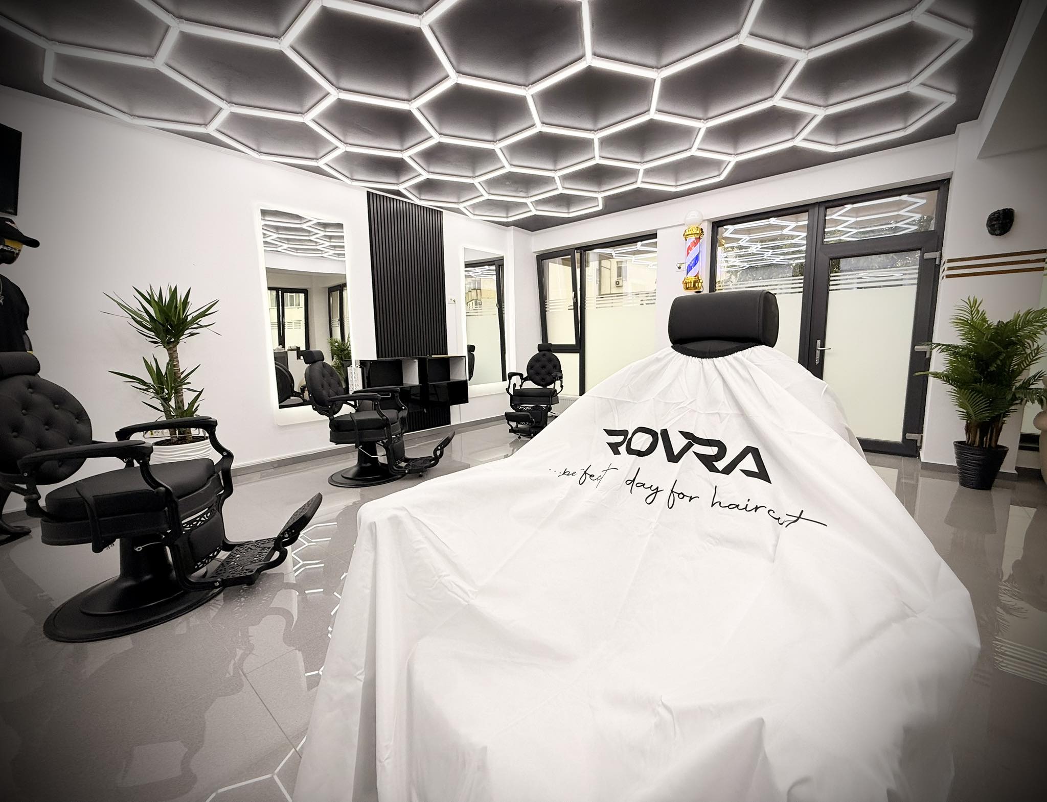 Salon